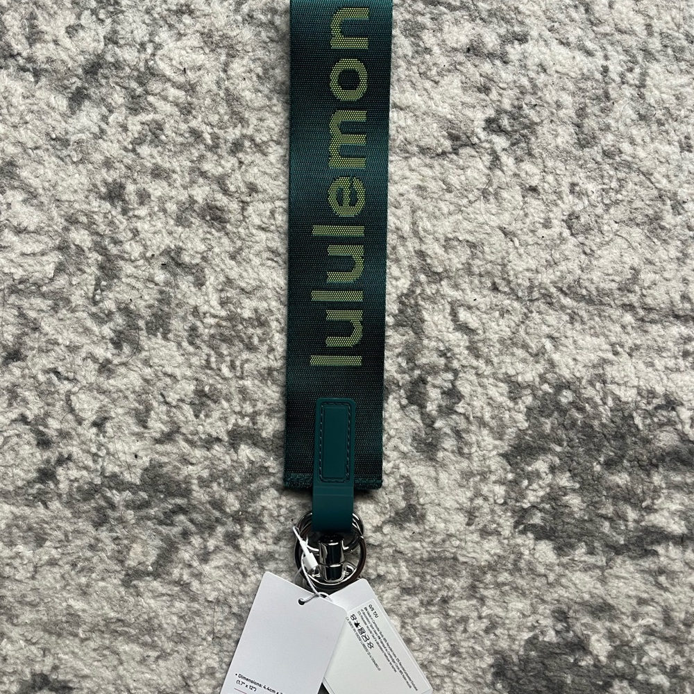 Lululemon Never Lost Green Keychain